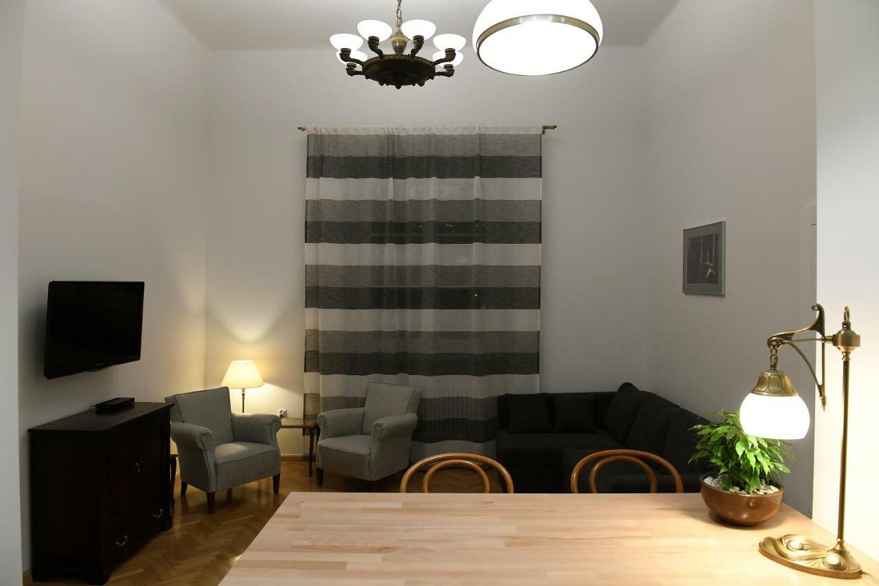 Apartament Na Dlugiej وارسو المظهر الخارجي الصورة